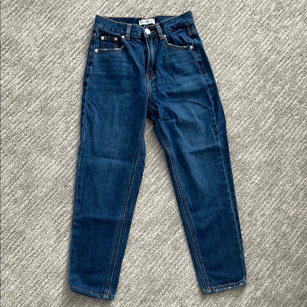 Pull&Bear Classic Blue Straight Leg Jeans with Contrast Stitching